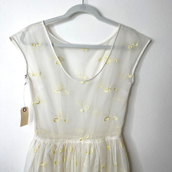 VINTAGE Sheer 50s Pale Lemon Yellow Floral Design Embroidered Sleeveless Dress - Picture 7 of 13